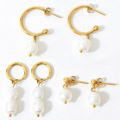 Bông Tai Ngọc Trai Tự Nhiên Khung Thép Mạ Vàng Hình Chữ C Đính 2 Hạt Ngọc Trai Tự Nhiên Tua Rua MADAME HIEN PEARLS BTG094A