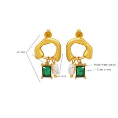 Bông Tai Titan Mạ Vàng Đính Ngọc Trai Và Đá Pha Lê Phối Tua Rua Độc Đáo Thời Trang MADAME HIEN PEARLS BTG083