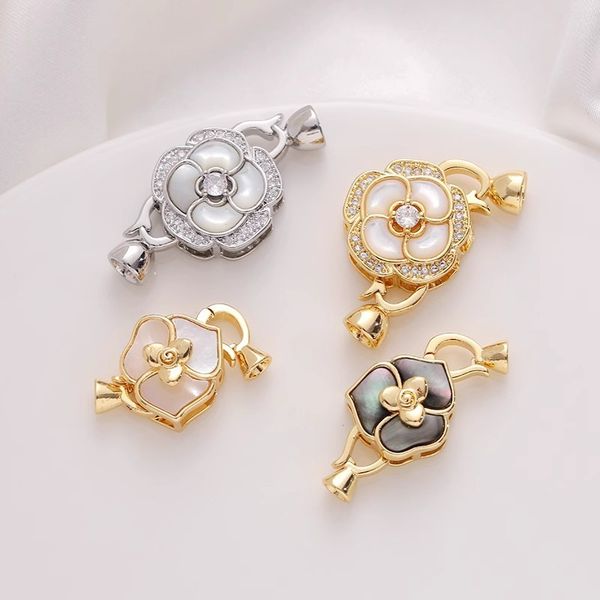 Khoá Cài Mặt Dây Chuyền Hoặc Vòng Tay Kẹp Nối Mặt Hoa Trà 3 Cánh Xà Cừ Mạ Vàng 14K MADAME HIEN PEARLS