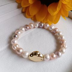 Vòng Tay Ngọc Trai 8-9mm Mặt Hạt Charm Kim Loại Sang Chảnh RUNWAY Fashion MADAME HIEN PEARLS VTT021
