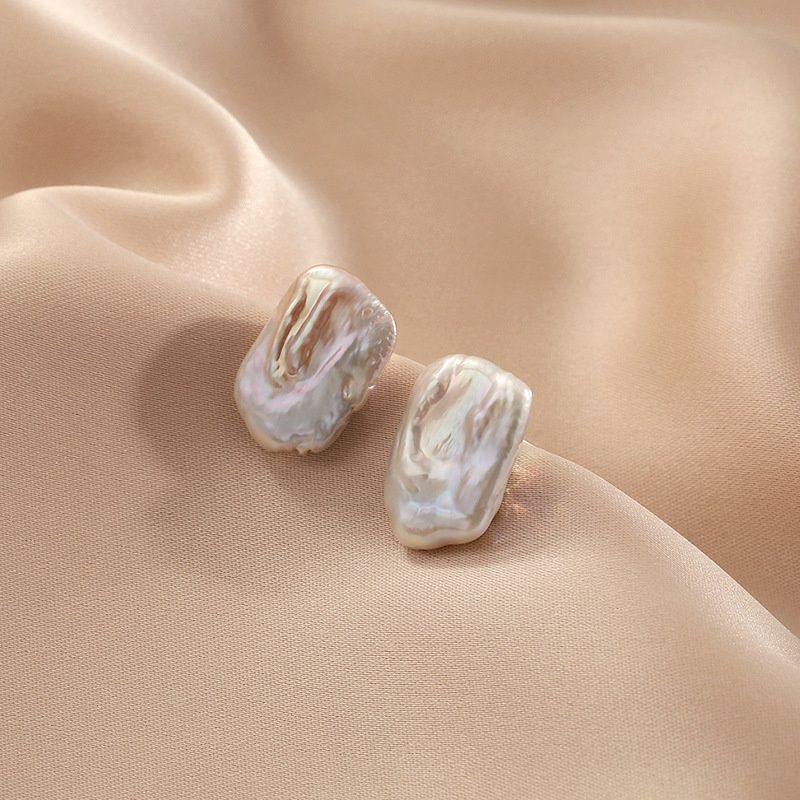 Bông Tai Ngọc Trai Baroque Tự Nhiên Hình Chữ Nhật Cá Tính Phong Cách Châu Âu MADAME HIEN PEARLS Cho Nữ BTB042