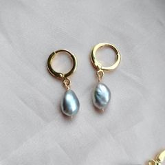 Bông Tai Ngọc Trai Baroque Xám Khoá Tròn MADAME HIEN PEARLS Dễ Thương Cho Nữ BTB098