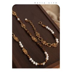 Vòng Tay Ngọc Trai Đính Đá Mắt Hổ Tự Nhiên Phong Cách Âu Mỹ Cổ Điển Sang Trọng Unisex Nam Nữ VTB026