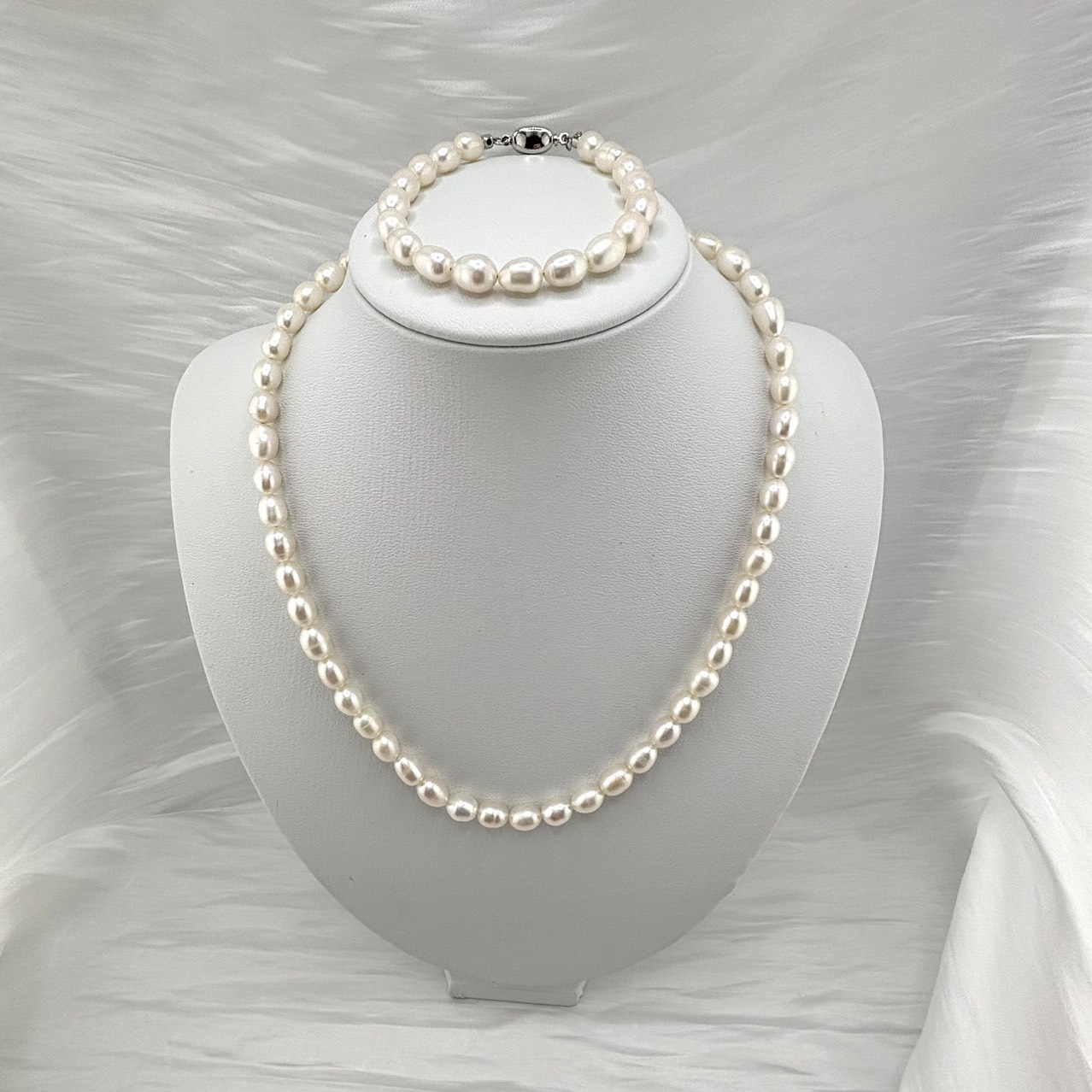 Bộ Set Ngọc Trai Vòng cổ + Vòng Tay Hạt Gạo Tự Nhiên 7-8mm Độ Bóng Cao AAA MADAME HIEN PEARLS SCG004