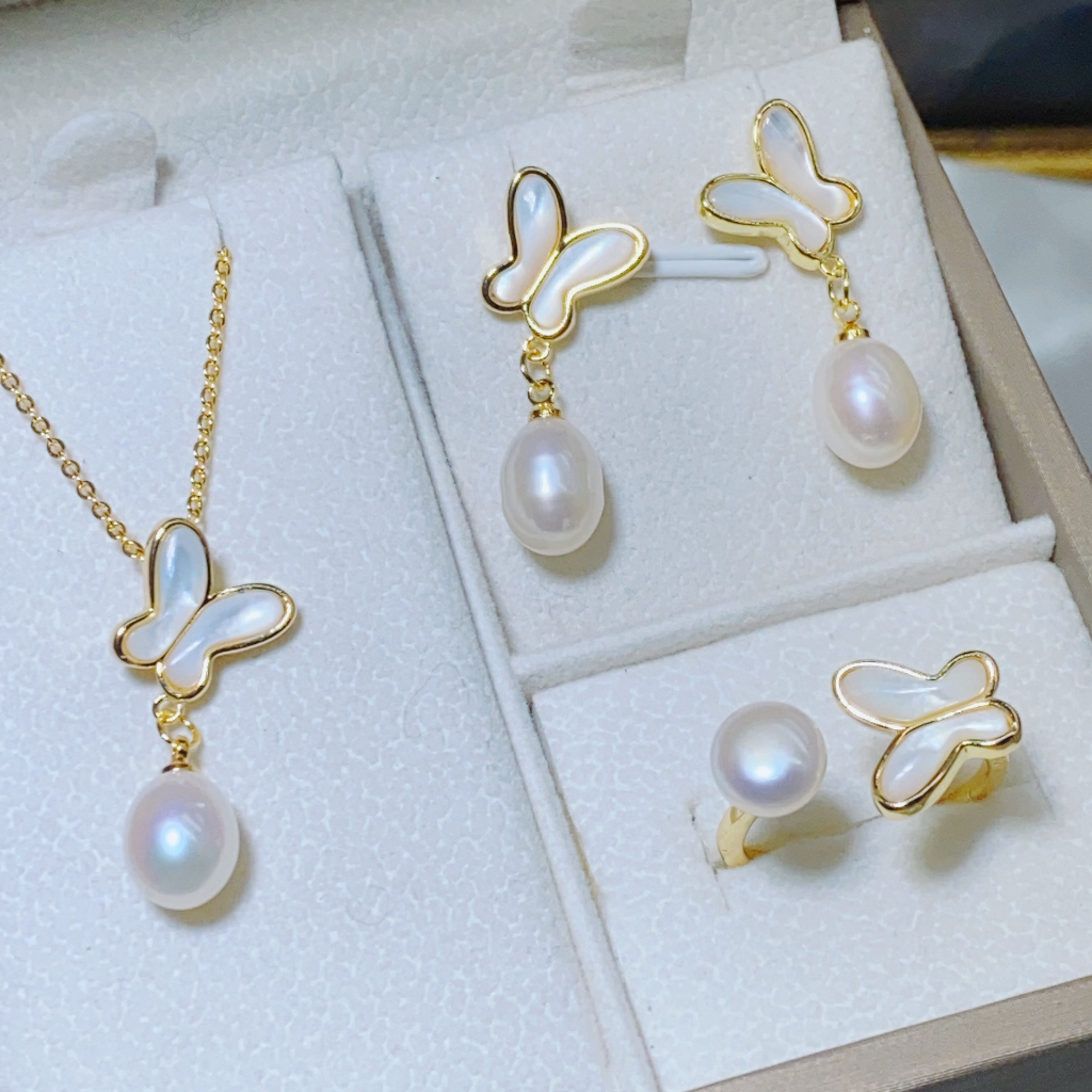 Bộ Set Ngọc Trai Vòng cổ + Nhẫn + Bông Tai Bộ Trang Sức Ngọc Trai Tự Nhiên Bướm Trắng Xinh Xắn MADAME HIEN PEARLS SPS079