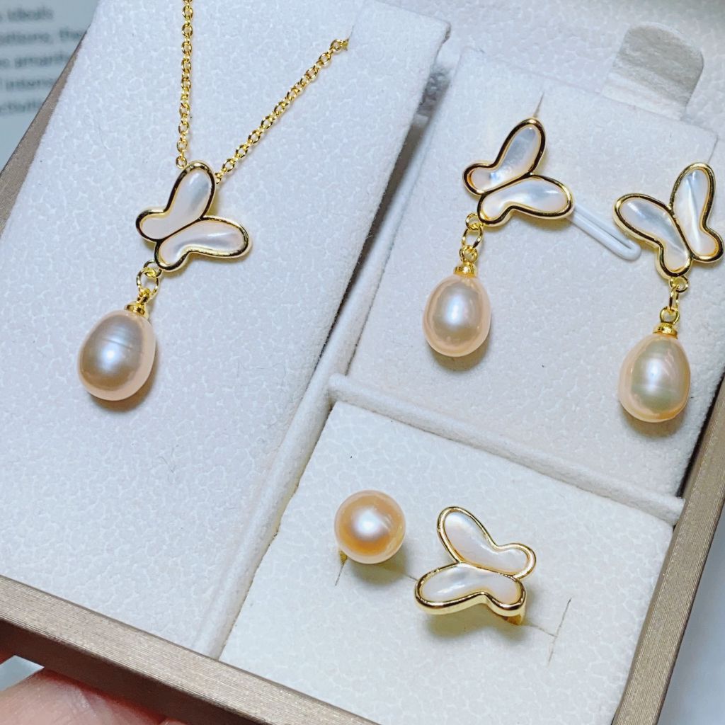 Bộ Set Ngọc Trai Vòng cổ + Nhẫn + Bông Tai Bộ Trang Sức Ngọc Trai Tự Nhiên Bướm Trắng Xinh Xắn MADAME HIEN PEARLS SPS079