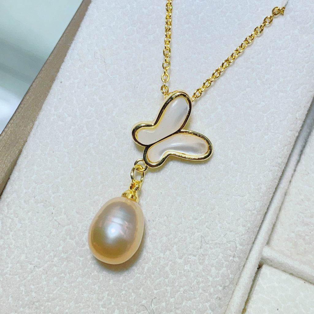 Bộ Set Ngọc Trai Vòng cổ + Nhẫn + Bông Tai Bộ Trang Sức Ngọc Trai Tự Nhiên Bướm Trắng Xinh Xắn MADAME HIEN PEARLS SPS079