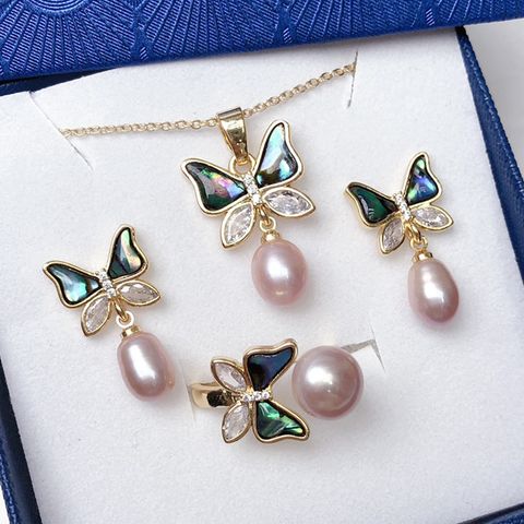 Bộ Set Bạc Vòng cổ, Nhẫn và Bông Tai Dáng Bướm Đính Ngọc Trai Tự Nhiên MADAME HIEN PEARLS SPS013