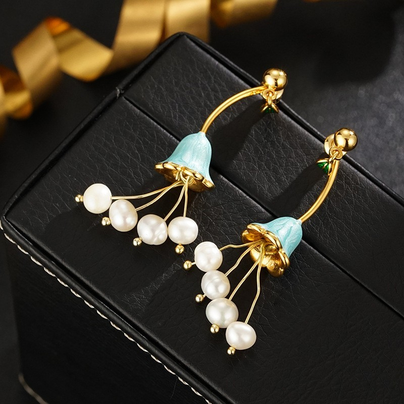 Bông Tai Ngọc Trai Dáng Hoa Lan Chuông Lily of The Valley Sắc Màu Lạ Mắt MADAME HIEN PEARLS Cho Nữ BTT108