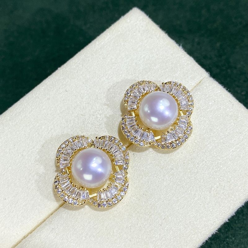 Bông Tai Ngọc Trai Tự Nhiên Hoa 4 Cánh Đính Đá Quý Bông Tai Kim Bạc s925 MADAME HIEN PEARLS