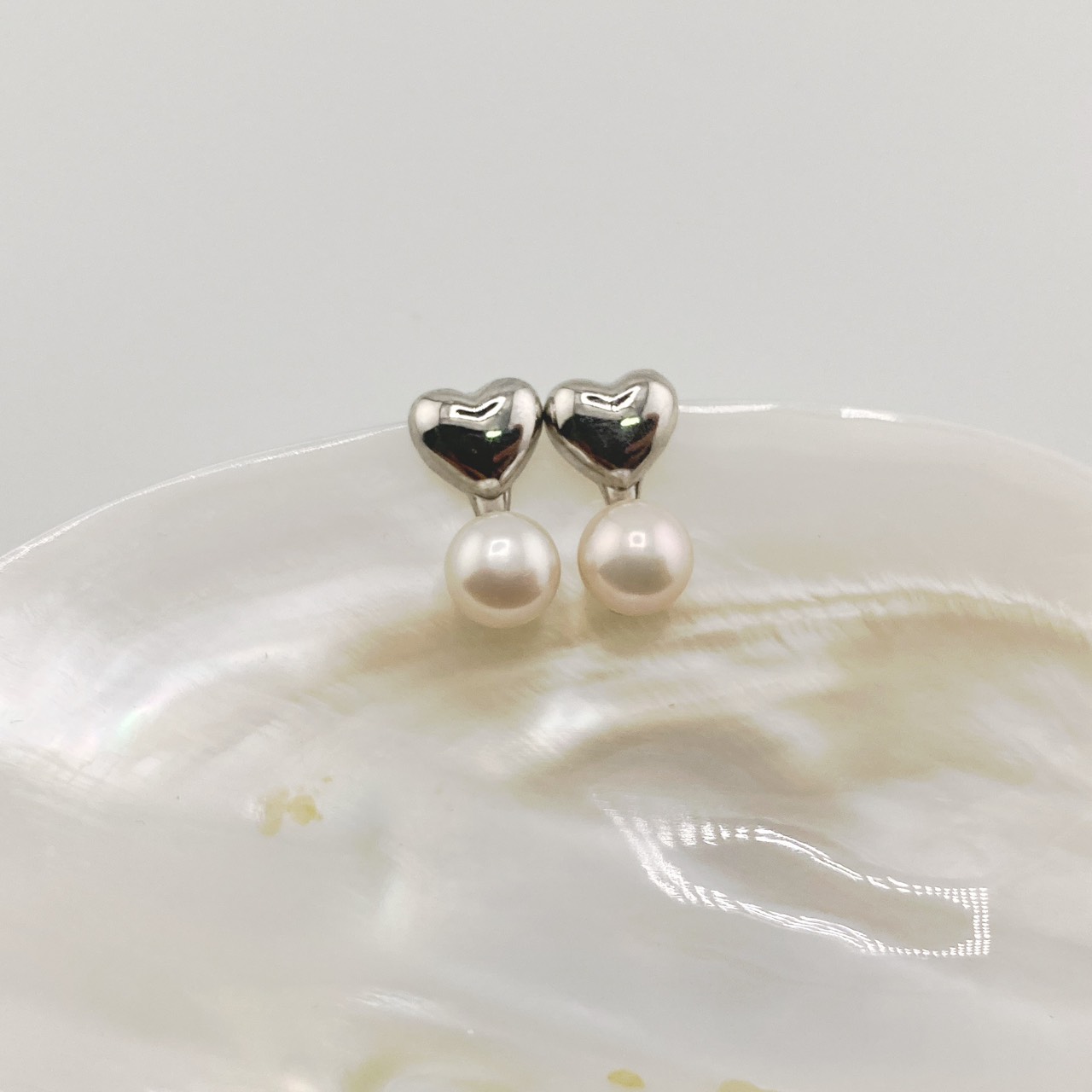 Bông Tai Ngọc Trai Tự Nhiên Khung Hình Trái Tim Tình Yêu Đáng Yêu Cho Nữ BTN046