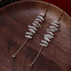 Designer Jewelry Bông Tai Thiết Kế Ngọc Trai Dị Keshi Tự Nhiên Tua Rua Dài Phối Thạch Anh Tím MADAME HIEN PEARLS BTB051