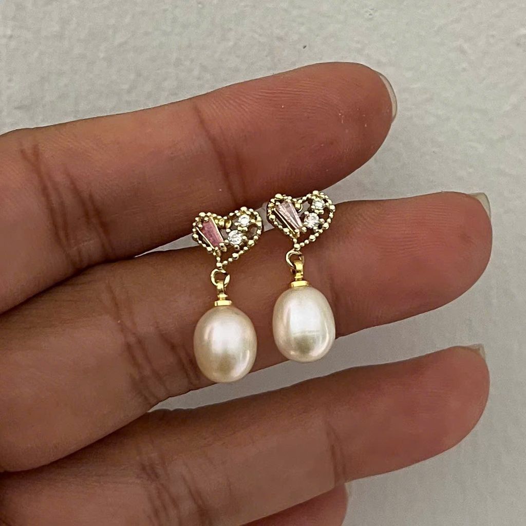 Bông Tai Ngọc Trai Tự Nhiên Mặt Trái Tim Trạm Trỗ Tinh Xảo Đính Pha Lê Nghệ Thuật MADAME HIEN PEARLS Nữ Tính BTG143