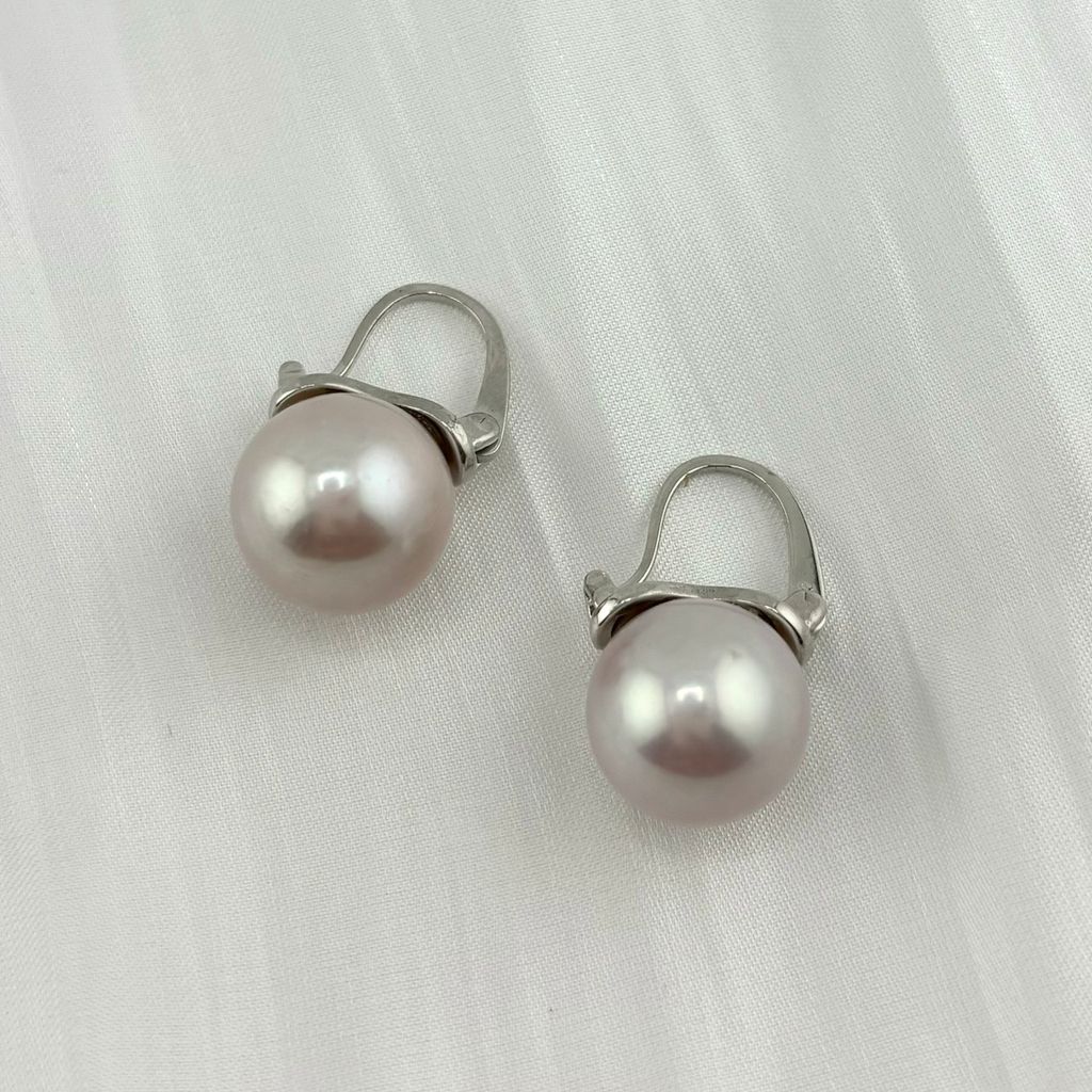 Bông Tai Bạc s925 Mạ Vàng Ý Đính Ngọc Trai 11mm Hạt Tròn Đẹp Grade AAA Mặt Khung U MADAME HIEN PEARLS BMVBTT013