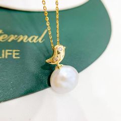 Vòng cổ Bạc Ý s925 Mặt Chim Hoạ Mi Đính Ngọc Trai Baroque Dễ Thương MADAME HIEN PEARL MB007