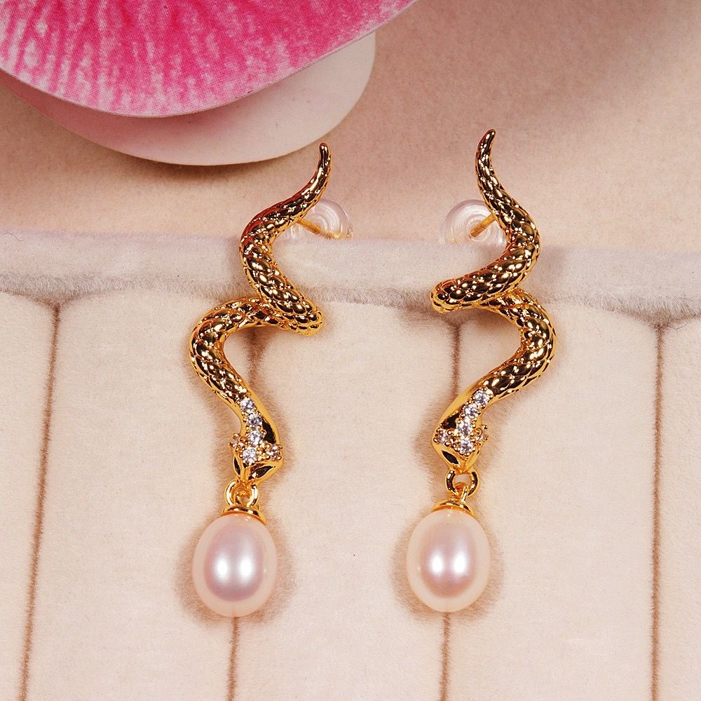 Bông Tai Bạc Ngọc Trai Tự Nhiên Vintage Dáng Rắn MADAME HIEN PEARLS BTG085