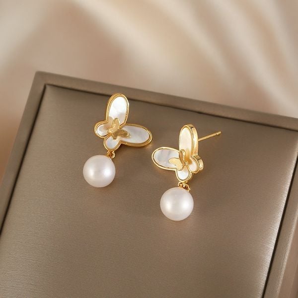 Bông Tai Bạc Ý s925 Mặt Bướm Tua Rua 1 Hạt Ngọc Trai Tự Nhiên MADAME HIEN PEARLS Tinh Tế Sang Trọng BTT052