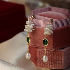 Designer Jewelry Bông Tai Kim Bạc s925 Thả Tua Rua Ngọc Trai Tự Nhiên Retro Baroque Dài Phối Kim Ngọc Lục Bảo MADAME HIEN PEARLS Cho Nữ