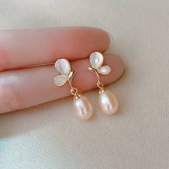 Bông Tai Bạc Ngọc Trai Nước Ngọt Tự Nhiên Sang Trọng Dáng Bướm Fritillaria BTG034