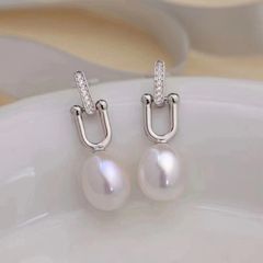 Bông Tai Ngọc Trai Giọt Nước Mặt Khoá Kết Nối Sang Trọng Thời Trang Cho Nữ BTG055