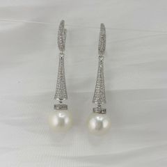 Bông Tai Ngọc Trai Phối Chuôi Bạc Dài Móc Câu Có Khoá Đính Pha Lê Lấp Lánh MADAME HIEN PEARLS Bông Tai Thiết Kế Cao Cấp BTT077