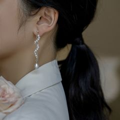 Bông Tai Ngọc Trai Bạc s925 Dây Ngọc Trai Quấn Xoắn Óc Tua Rua Hạt Baroque Điệu Đà MADAME HIEN PEARLS Sang Trọng BTB056