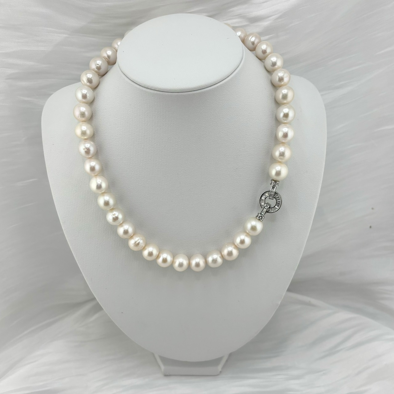 Set Bộ Trang Sức Ngọc Trai Trắng Tròn Tự Nhiên VIP AAA 11-12 mm Khoá Cao Cấp Đính Đá Quý MADAME HIEN PEARLS