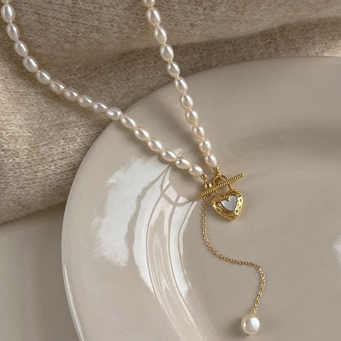 Vòng Cổ Choker Ngọc Trai Hạt Gạo Mặt OT Trái Tim Tua Rua Phong Cách Pháp Lãng Mạn Love Shell Retro MADAME HIEN PEARLS Cho Nữ CG073
