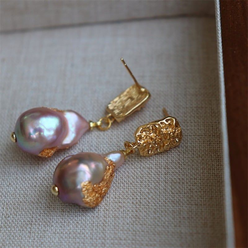 Designer Jewelry Bông Tai Ngọc Trai Baroque Phong Cách Tự Nhiên Thả Mặt Điêu Khắc Hoa Văn Cá Tính Big Roc MADAME HIEN PEARLS BTB118