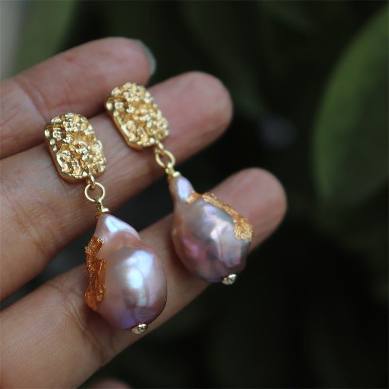 Designer Jewelry Bông Tai Ngọc Trai Baroque Phong Cách Tự Nhiên Thả Mặt Điêu Khắc Hoa Văn Cá Tính Big Roc MADAME HIEN PEARLS BTB118