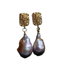 Designer Jewelry Bông Tai Ngọc Trai Baroque Phong Cách Tự Nhiên Thả Mặt Điêu Khắc Hoa Văn Cá Tính Big Roc MADAME HIEN PEARLS BTB118