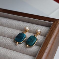 Bông Tai Mặt Ngọc Trai Tự Nhiên Đính Tua Rua Chữ Nhật Đá Xanh Khí Chất Cá Tính MADAME HIEN PEARLS Cho Nữ BTN281