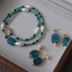 Bông Tai Mặt Ngọc Trai Tự Nhiên Đính Tua Rua Chữ Nhật Đá Xanh Khí Chất Cá Tính MADAME HIEN PEARLS Cho Nữ BTN281