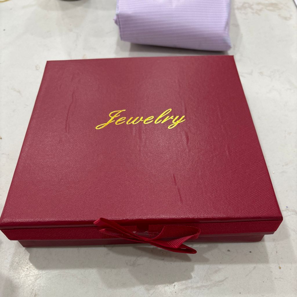 Hộp đựng trang sức Pearls cao cấp 19cm * 19cm * 4cm PKG006H