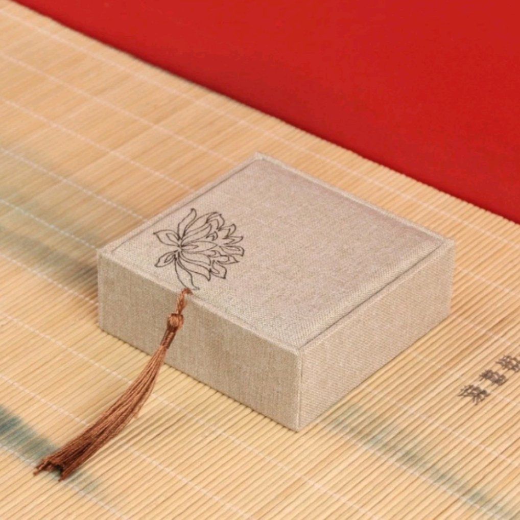 Hộp Gấm Vòng Tay Trang Sức Loại 1 cao cấp PKG9XA0710