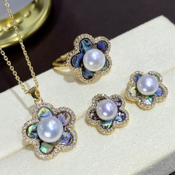 Bộ Set Ngọc Trai Vòng cổ + Nhẫn + Bông Tai Bộ Trang Sức Ngọc Trai Tự Nhiên Hoa Mai 5 Cánh Phảm Xà Cừ Vỏ Bàu Ngư MADAME HIEN PEARLS SPS087