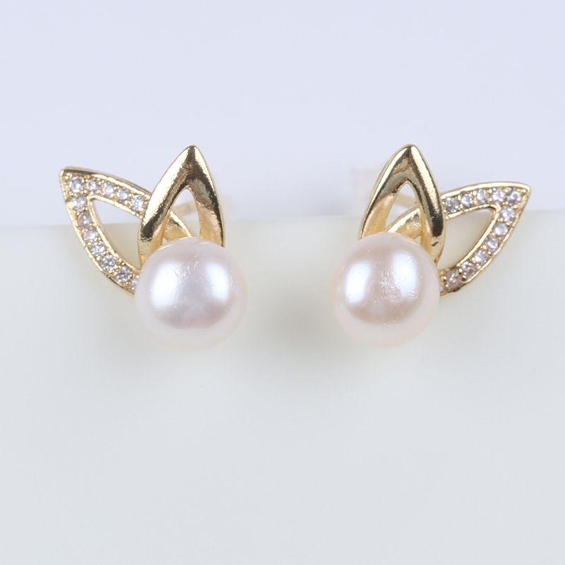 Bông Tai Ngọc Trai MADAME HIEN PEARLS Tai Thỏ Tươi Tắn Tự Nhiên MADAME HIEN PEARLS BTN026