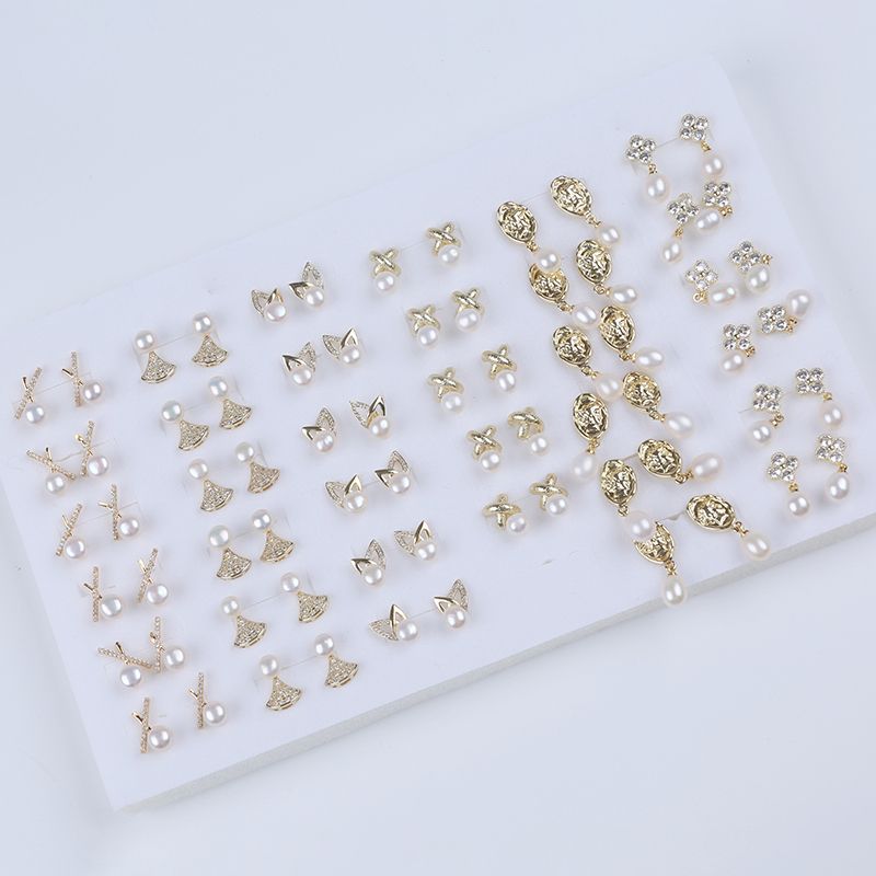 Bông Tai Ngọc Trai MADAME HIEN PEARLS Tai Thỏ Tươi Tắn Tự Nhiên MADAME HIEN PEARLS BTN026