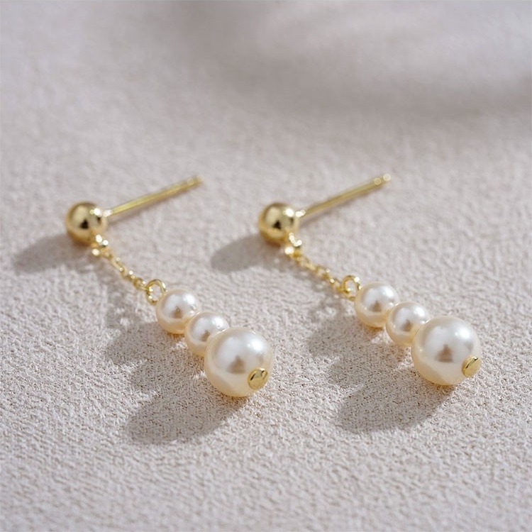 Bông Tai Tua Rua 3 Hạt Ngọc Trai Tự Nhiên MADAME HIEN PEARLS Nữ Tính BTT054