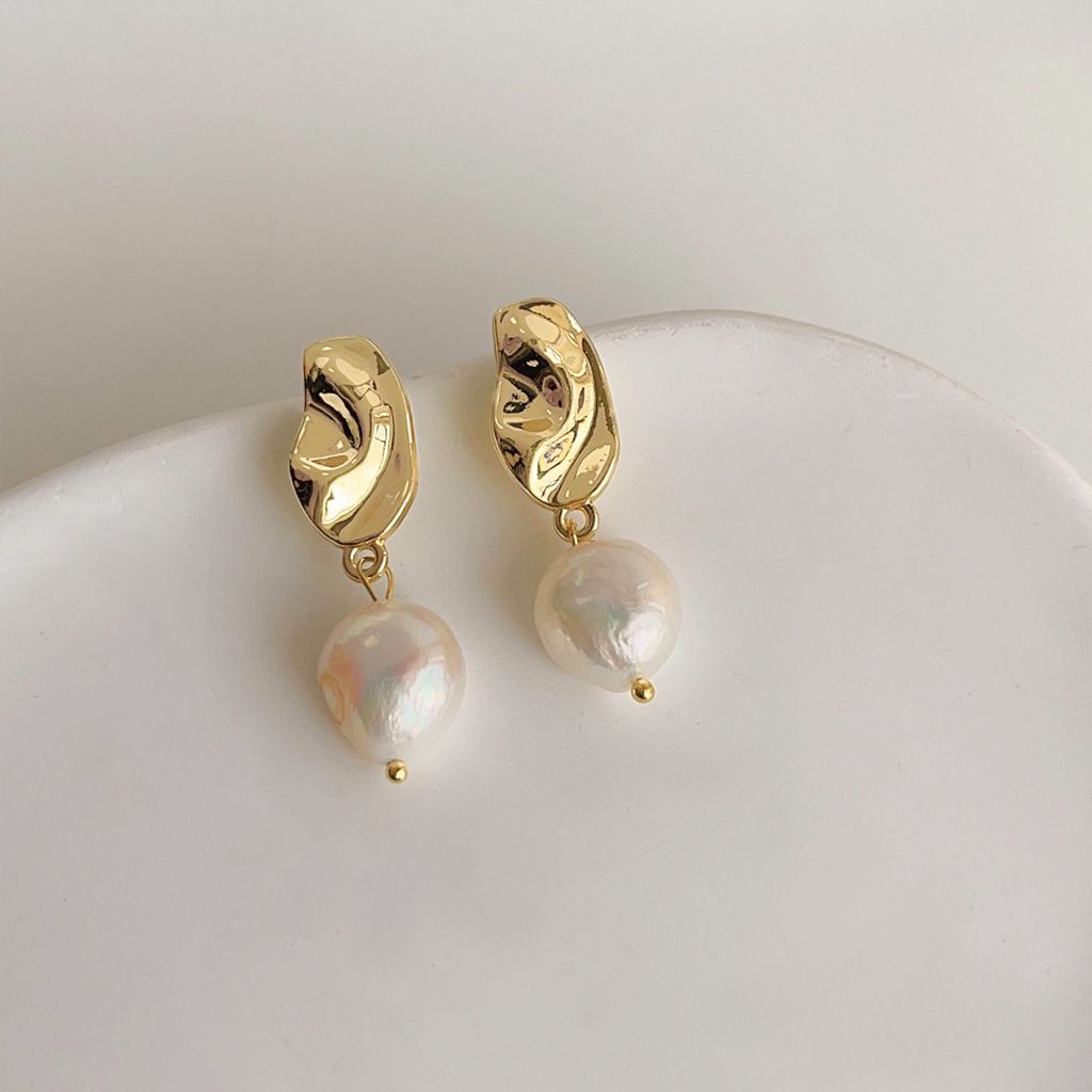 Bông Tai 1 Hạt Ngọc Trai Baroque To Tự Nhiên Cá tính MADAME HIEN PEARLS BTB011