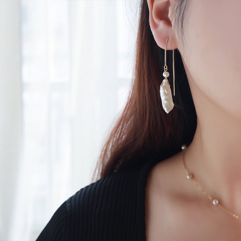 Bông Tai Ngọc Trai Dạng Que Tua Rua Tối Giản MADAME HIEN PEARLS Sang Trọng BTB055