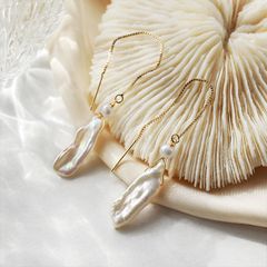 Bông Tai Ngọc Trai Dạng Que Tua Rua Tối Giản MADAME HIEN PEARLS Sang Trọng BTB055