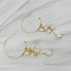 Bông tai Ngọc Trai Tua Rua Hạt Baroque Tự Nhiên Khuyên Tròn To MADAME HIEN PEARLS Nữ Tính Phong Cách Pháp BTB064