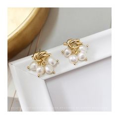 Bông Tai Bạc Đính Chùm Ngọc Trai Baroque Mặt Kim Xoắn Đáng Yêu MADAME HIEN PEARLS BTB087