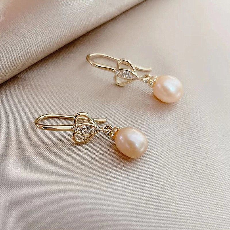 Bông Tai Ngọc Trai Nước Ngọt Tự Nhiên Khảm Hình Trái Tim MADAME HIEN PEARLS Cho Nữ BTG041