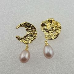 Bông Tai Ngọc Trai Tự Nhiên Mặt Gồ Ghề Phá Cách Độc Đáo BTG048F