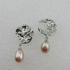 Bông Tai Ngọc Trai Tự Nhiên Mặt Gồ Ghề Phá Cách Độc Đáo BTG048E