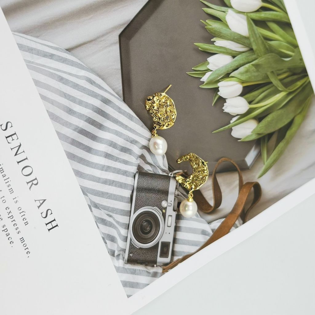 Bông Tai Ngọc Trai Tự Nhiên Mặt Gồ Ghề Phá Cách Độc Đáo BTG048F