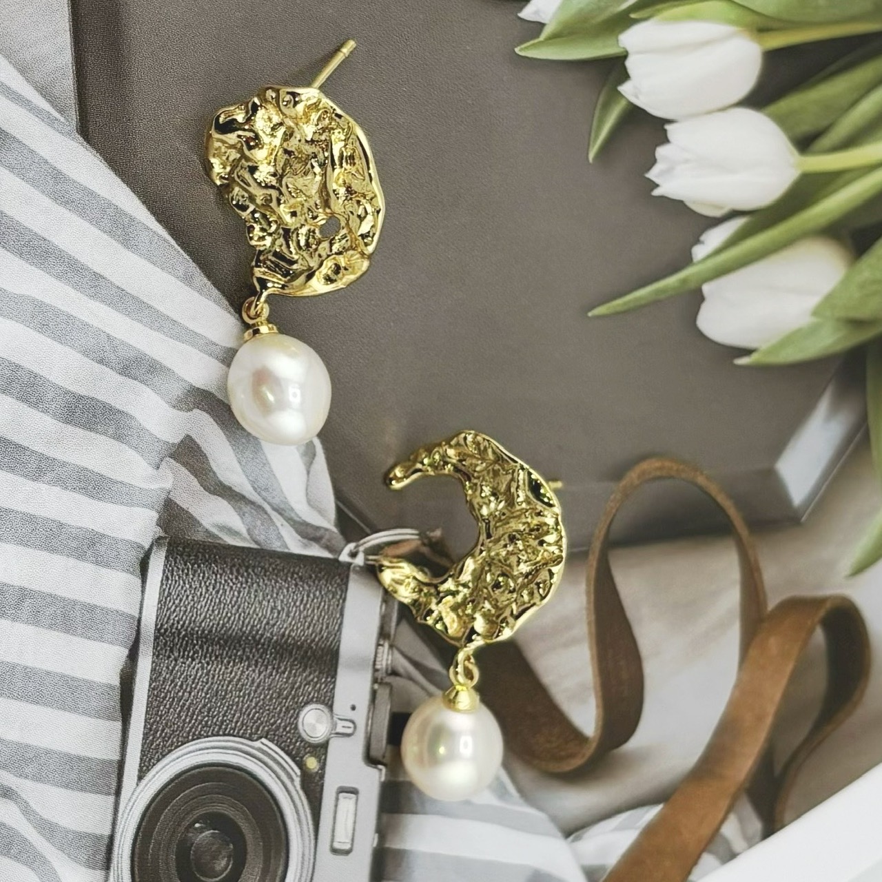 Bông Tai Ngọc Trai Tự Nhiên Mặt Gồ Ghề Phá Cách Độc Đáo BTG048F