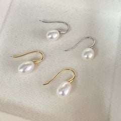 Bông Tai Kim Bạc s925 Đuôi Móc Câu Không Khoá Tối Giản MADAME HIEN PEARLS BTG060